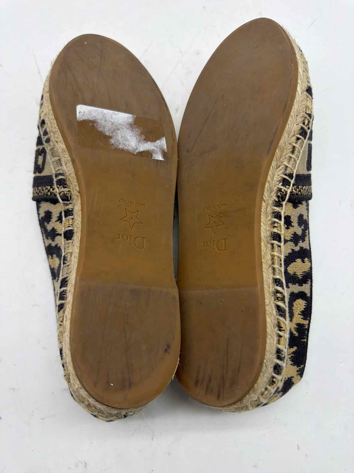 Pre-Owned Christian Dior Black Size 36 Espadrille Flats | True Fashionistas.
