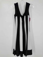 Pre-Owned Connected Apparel Black Size 8 Short Sleeveless Dress | True Fashionistas.