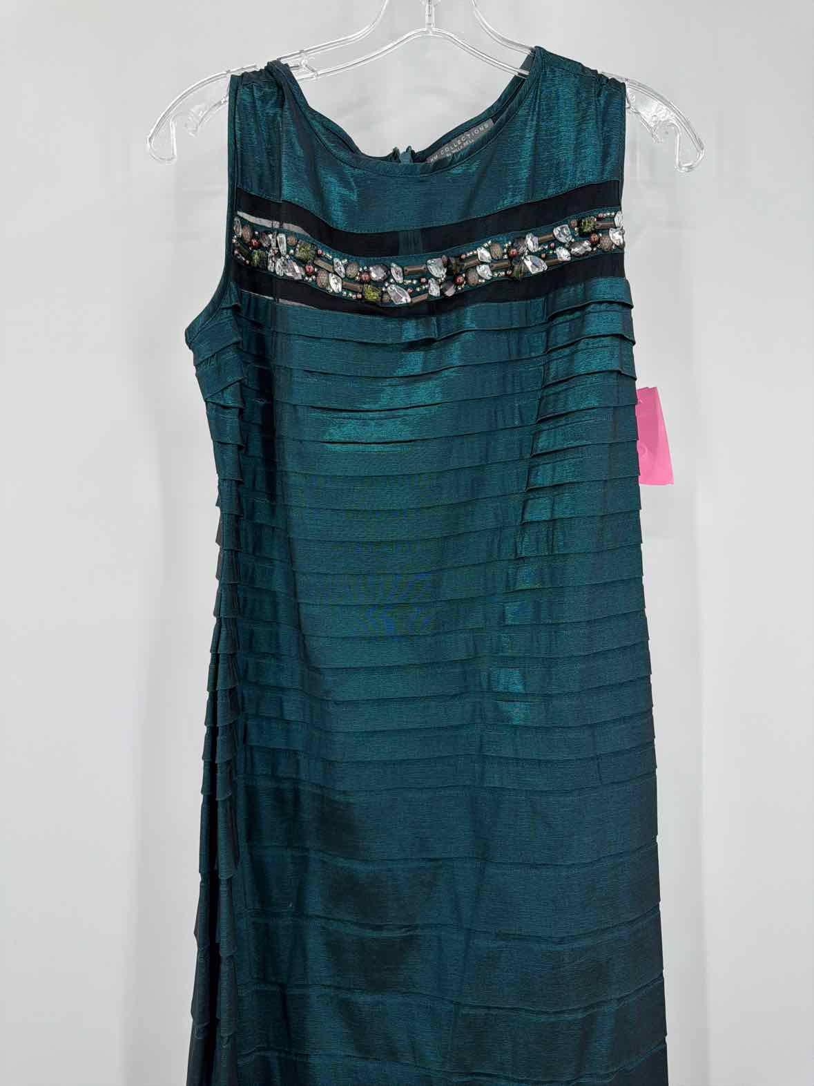 Pre-Owned KM Collection Blue Size 14 Long Evening Gown | True Fashionistas.