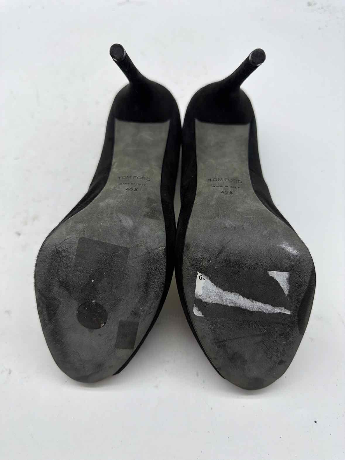 Pre-Owned Tom Ford Black Size 10.5 Peep Toe Heels | True Fashionistas.