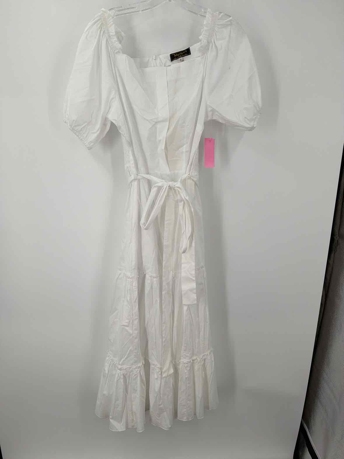 Pre-Owned Marilyn's White Size 46 Long Short Sleeve Dress | True Fashionistas.