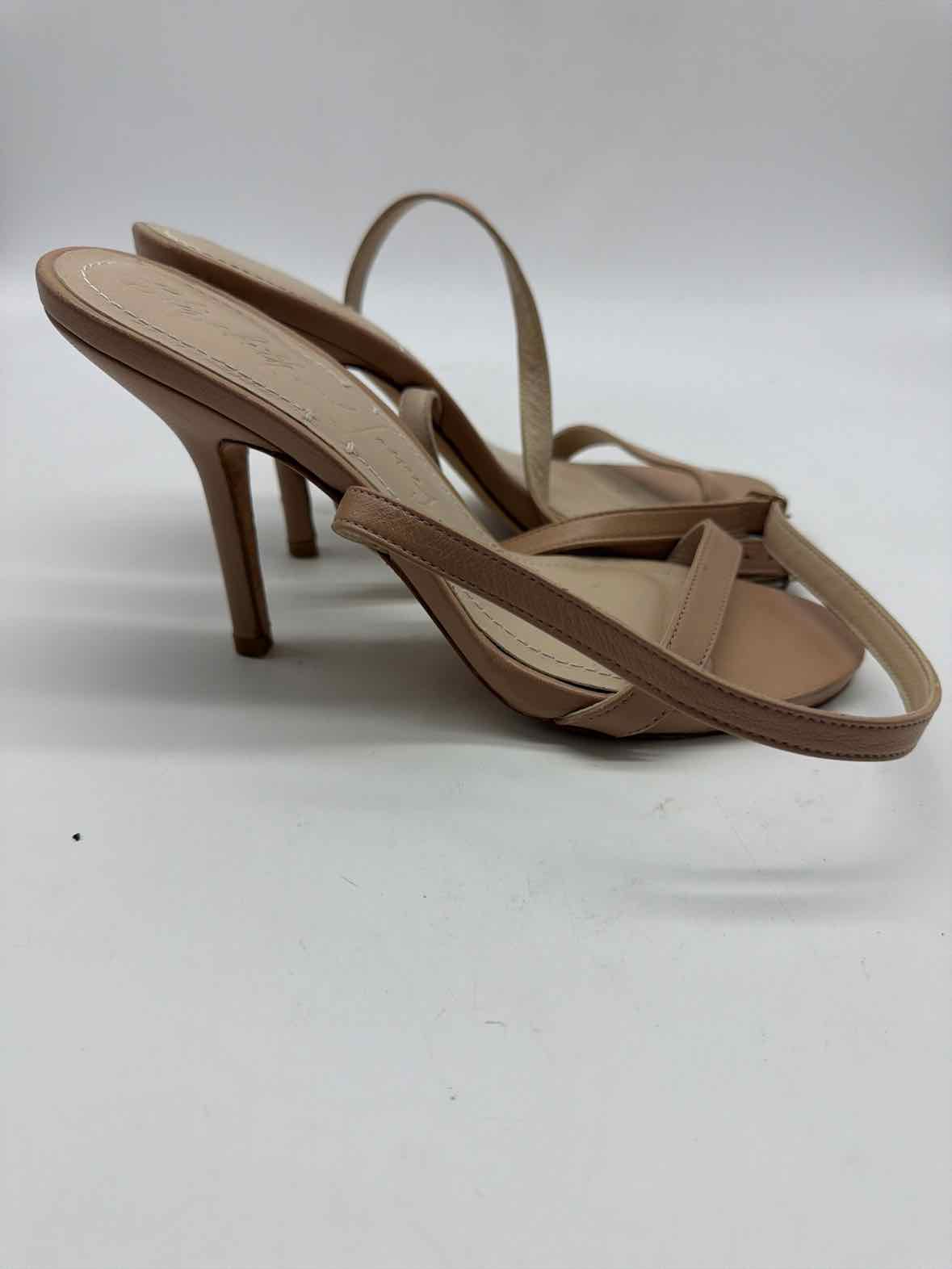 Pre-Owned Elizabeth and James Tan Size 6.5 Strappy Heels | True Fashionistas.