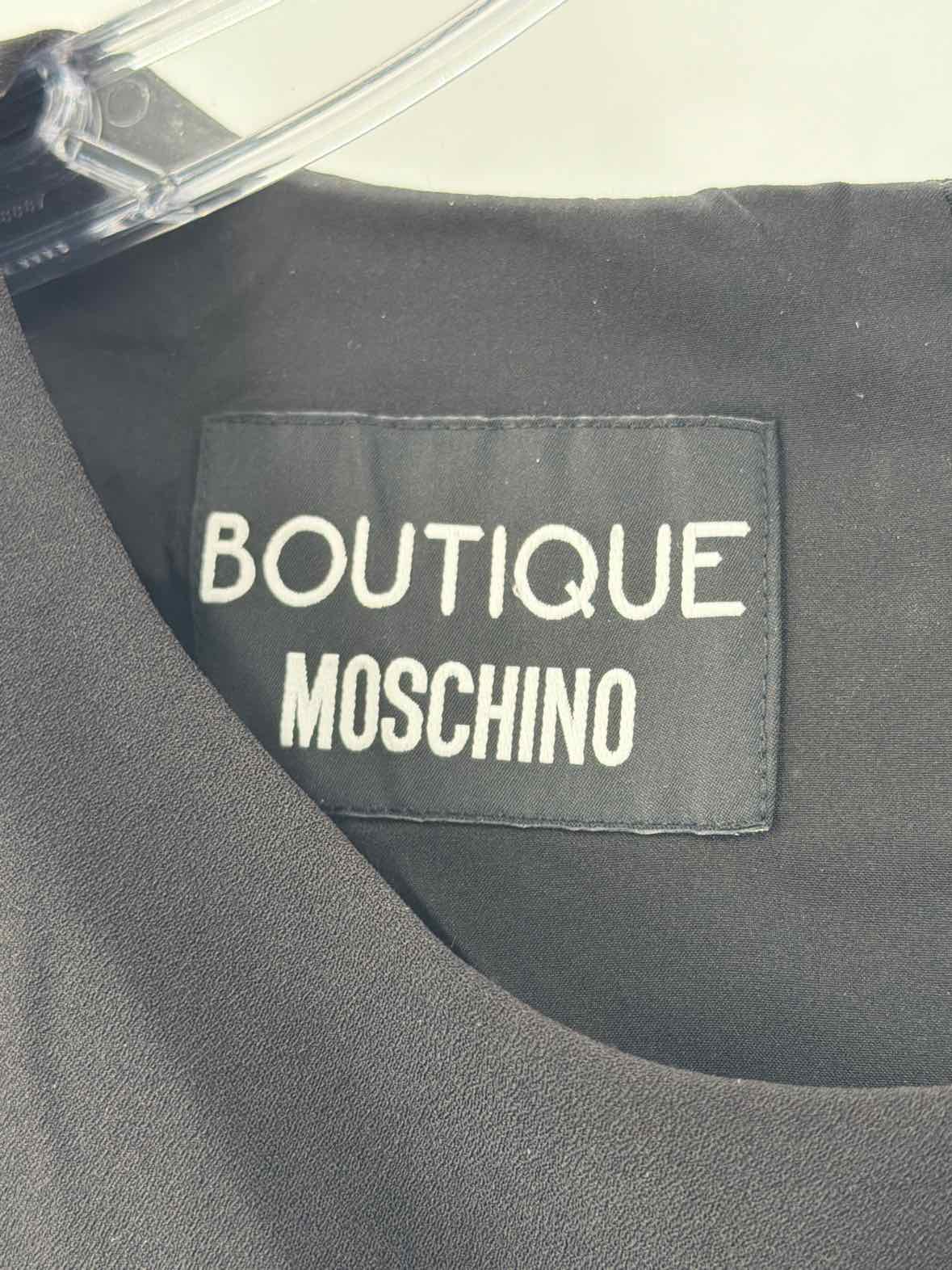 Pre-Owned Boutique Moschino Black Size 40 Short Short Sleeve Dress | True Fashionistas.