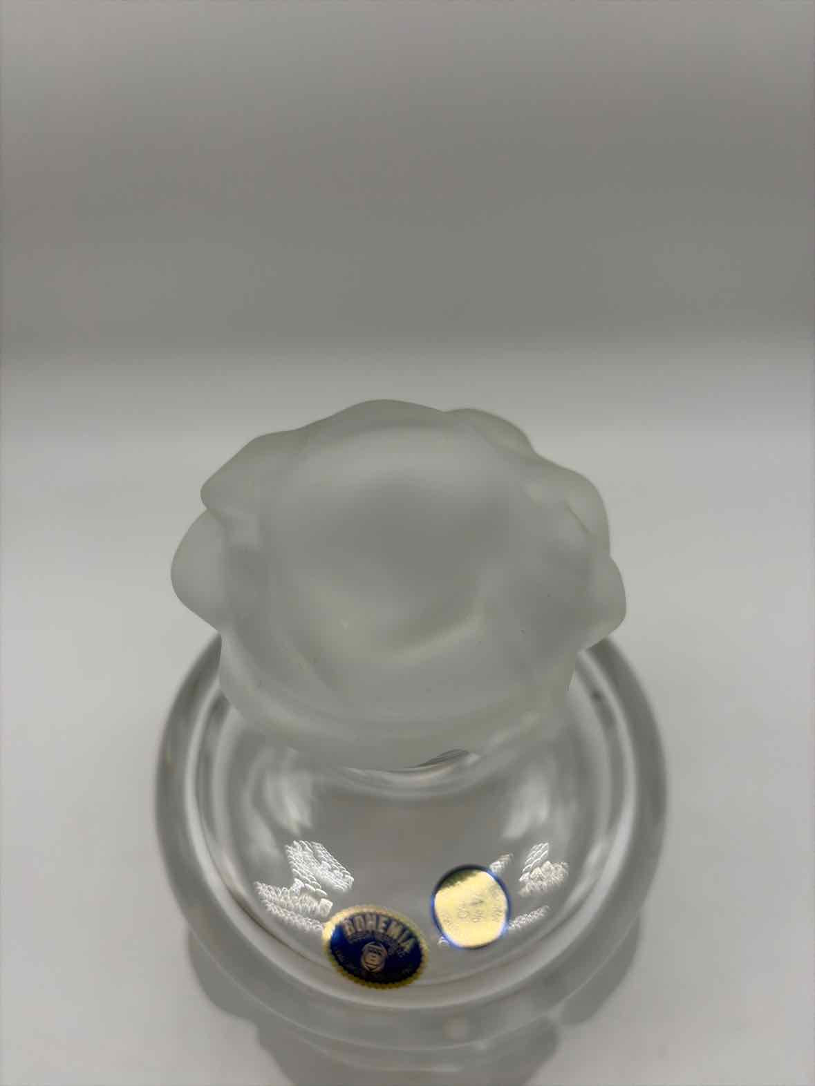 C-zech Clear W/Etched Crystal Decanter | True Fashionistas.