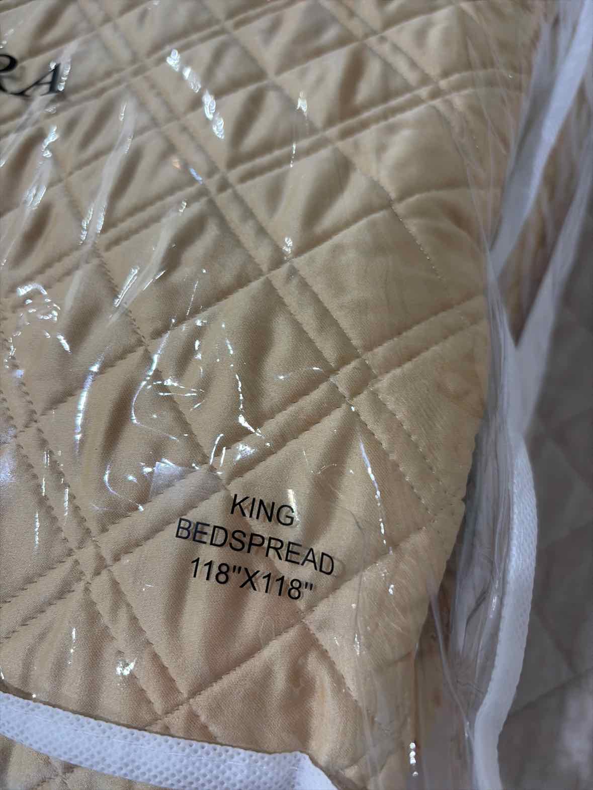 Lili Alessandra Gold King Bedspread | True Fashionistas.