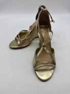 Pre-Owned Lilly Pulitzer Gold Size 6 Wedge Heels | True Fashionistas.