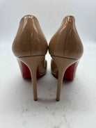 Pre-Owned Christian Louboutin Tan Size 10 Patent Leather Pump Heels | True Fashionistas.