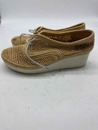 Pre-Owned Robert Clergerie Tan Size 6 Lace Up Flats | True Fashionistas.