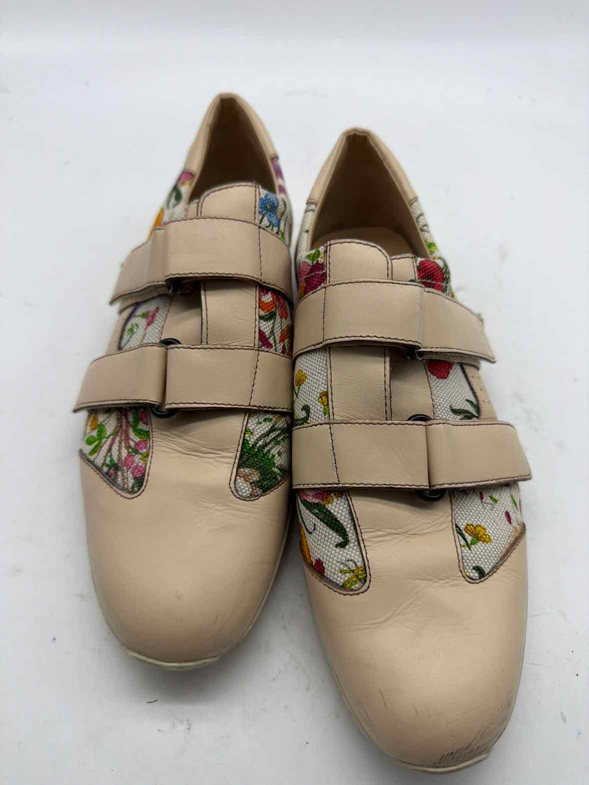 Pre-Owned Gucci Ivory Size 9 Fashion Sneaker Athletic Shoes | True Fashionistas.
