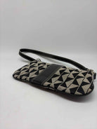 Pre-Owned Kenneth Cole Black Small Handbag Small Handbag | True Fashionistas.