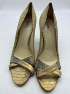 Pre-Owned Miu Miu Tan Size 11 Peep Toe Heels | True Fashionistas.