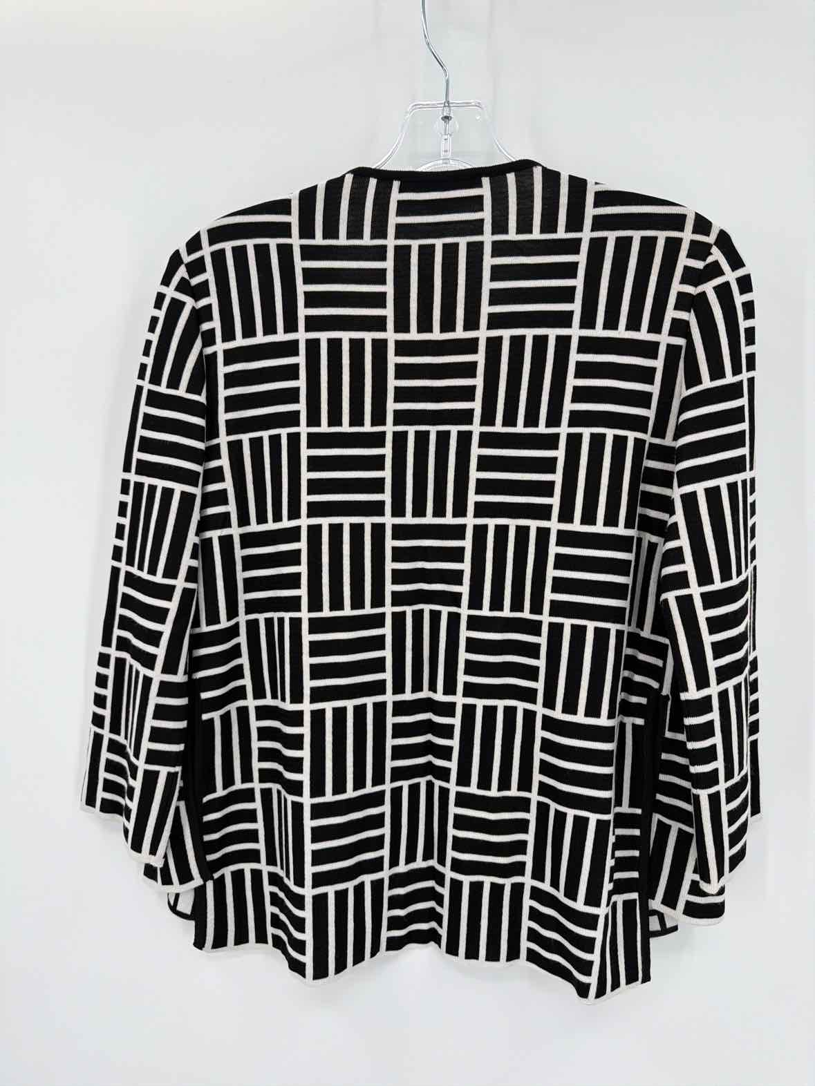 Pre-Owned St John Black Size 0 Knit Sweater | True Fashionistas.