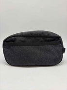 Pre-Owned Lululemon Grey Pouch Pouch | True Fashionistas.