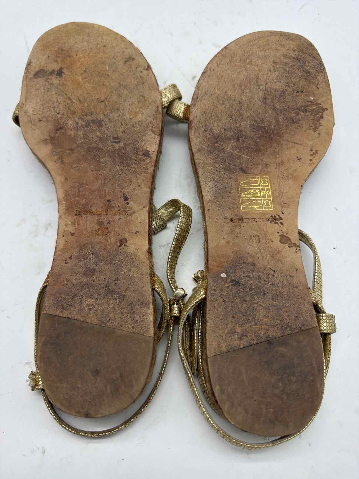 Pre-Owned Burberry Gold Size 10 Espadrille Sandals | True Fashionistas.