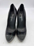 Pre-Owned Chanel Black Size 7 Patent Leather Pump Heels | True Fashionistas.