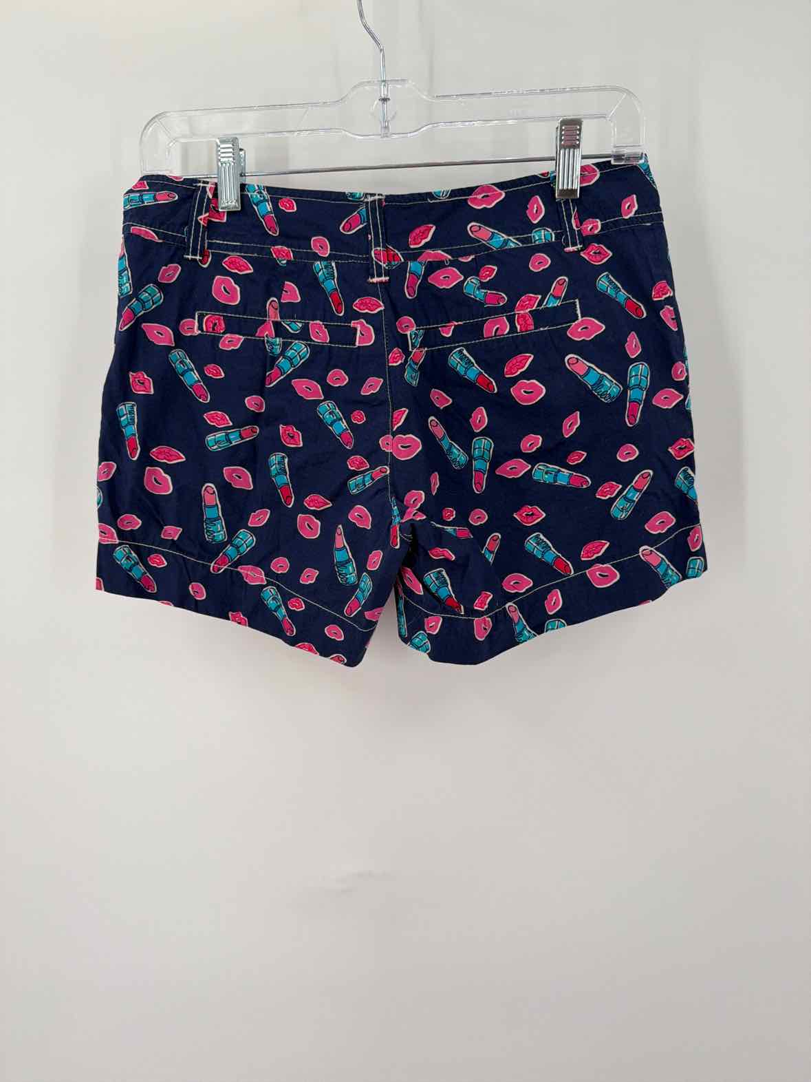 Pre-Owned Lilly Pulitzer Navy Size 0 Printed Shorts | True Fashionistas.
