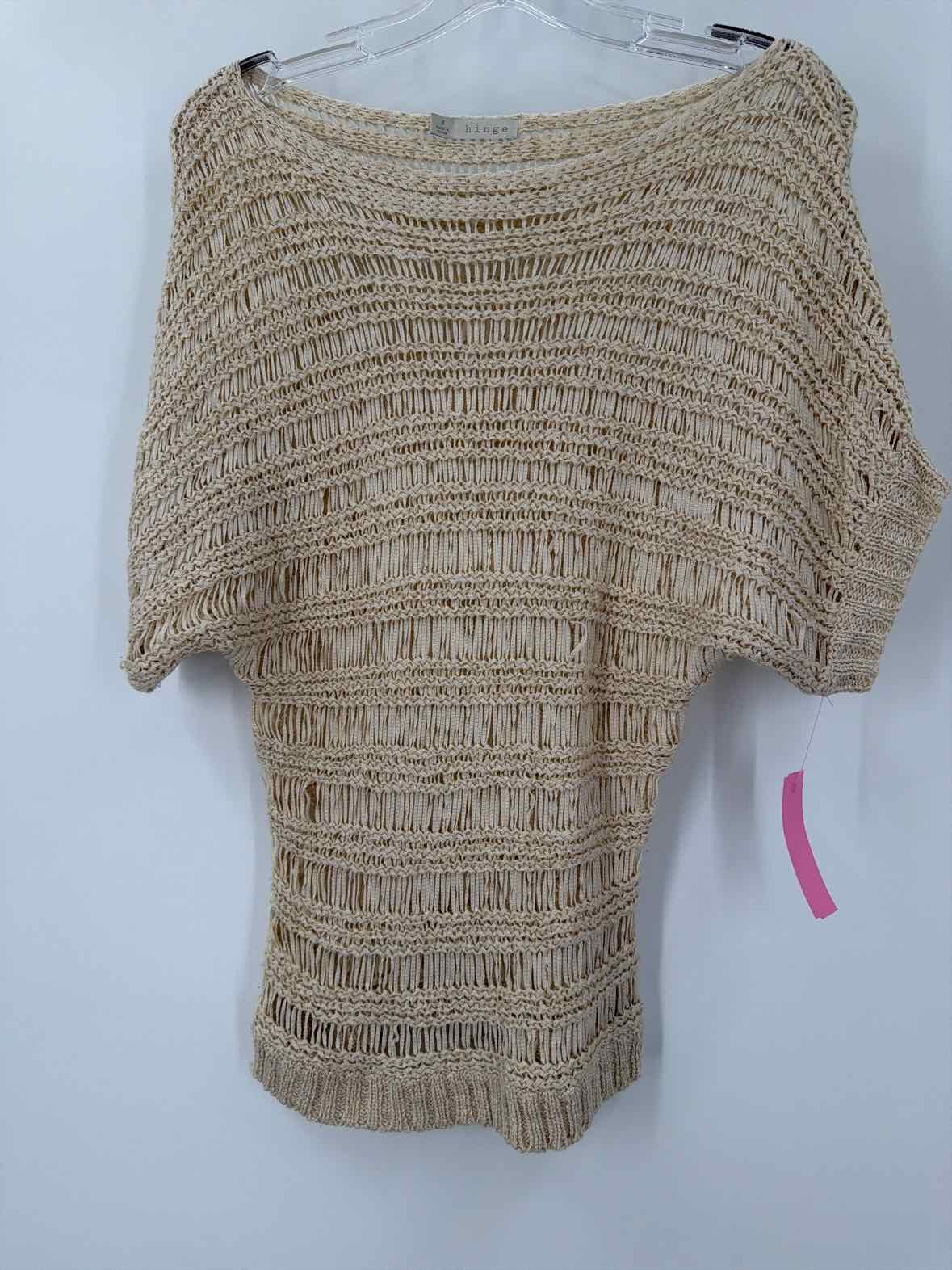Pre-Owned Hinge Ivory Size Small Short Sleeve Sweater | True Fashionistas.