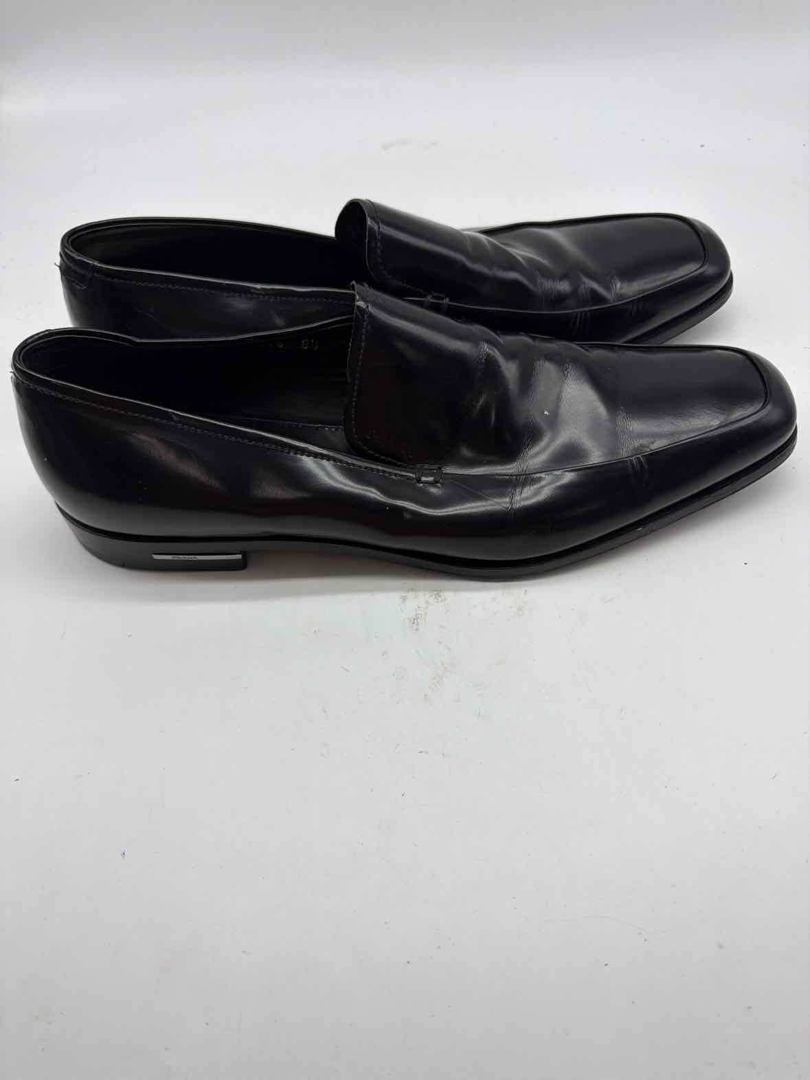 Pre-Owned Prada Black 8.5 Dress Shoe Men's Slip On | True Fashionistas.