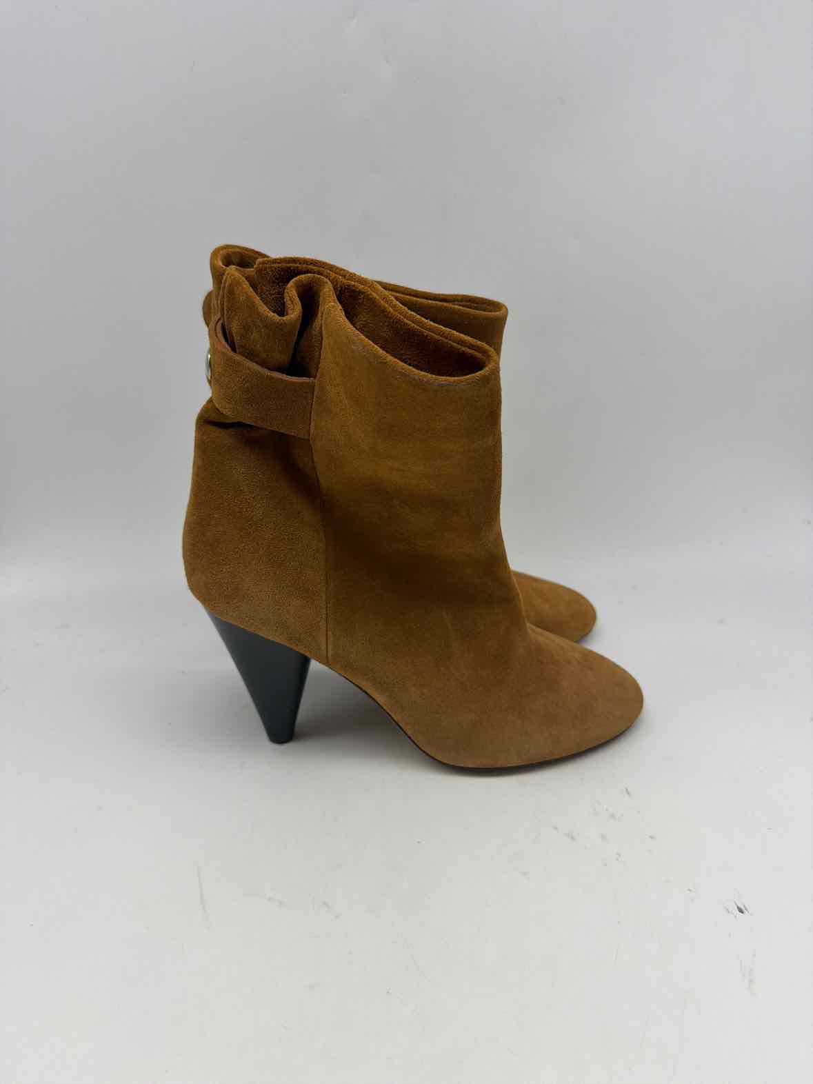 Pre-Owned Isabel Marant Tan Size 39 Ankle Boots | True Fashionistas.