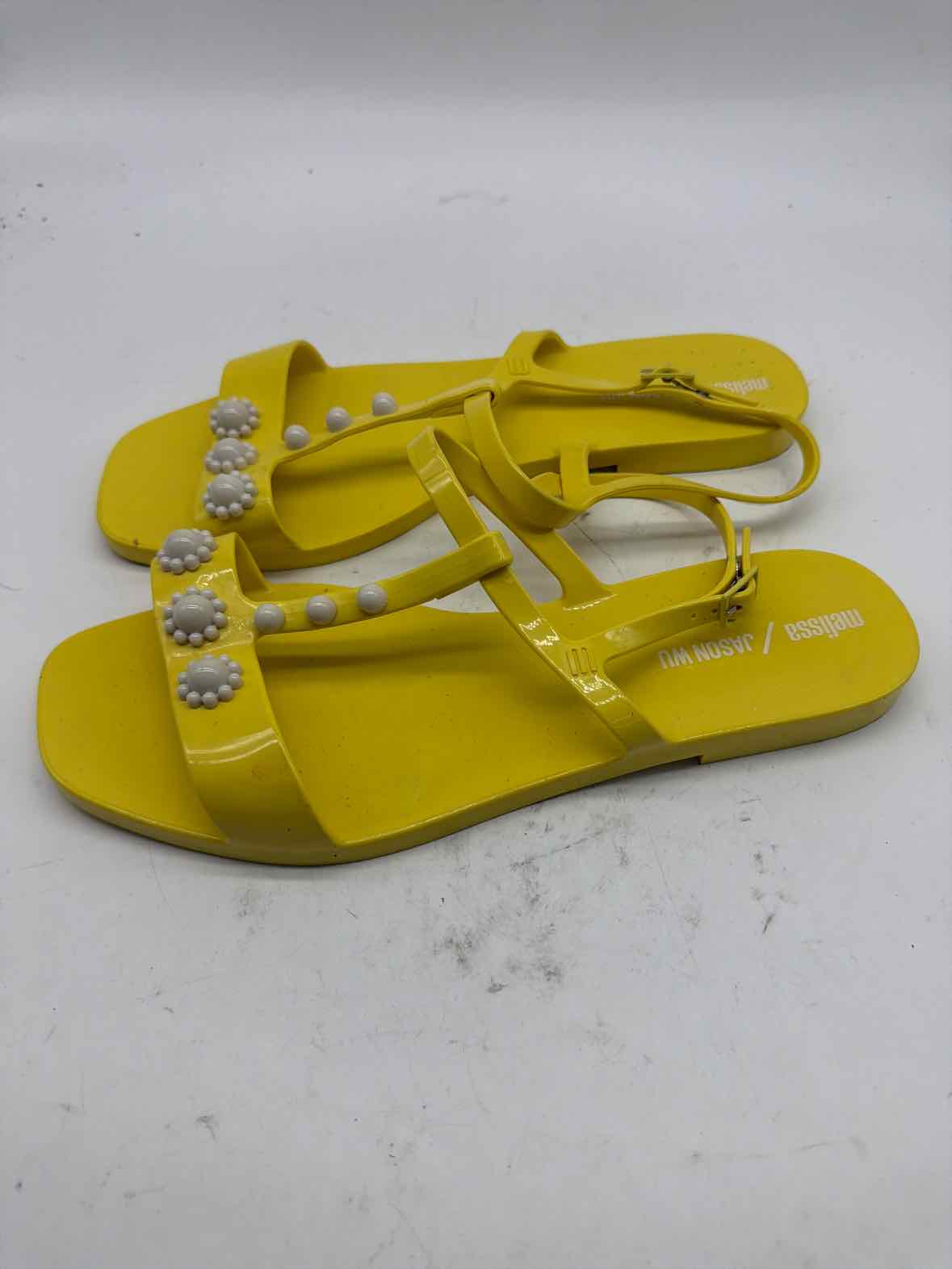 Pre-Owned Melissa + Jason W Yellow Size 10 Jelly Thong Sandals | True Fashionistas.
