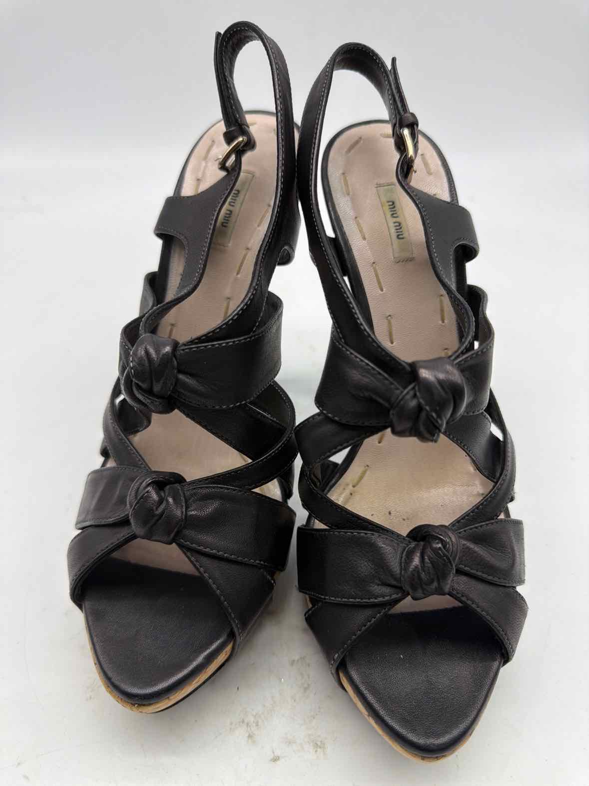 Pre-Owned Miu Miu Black Size 9 Strappy Heels | True Fashionistas.