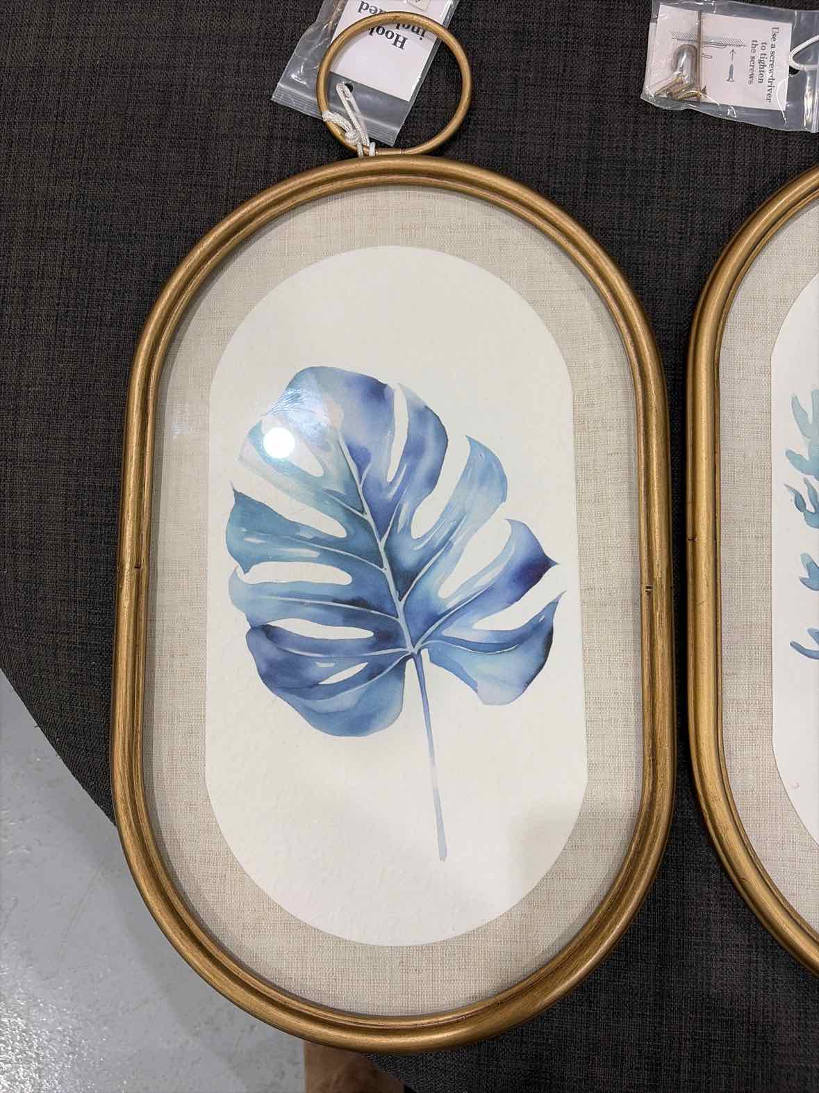 Set 3 Botanical Art | True Fashionistas.