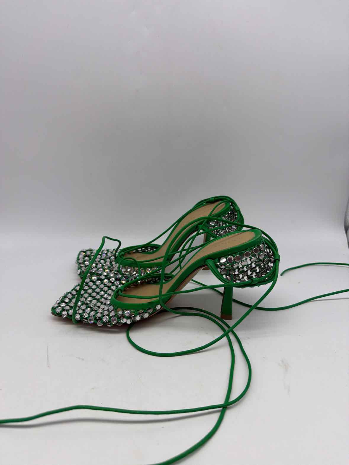Pre-Owned Bottega Veneta Green Size 36.5 Strappy Heels | True Fashionistas.