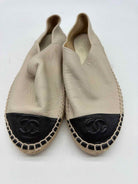 Pre-Owned Chanel Tan Size 35 Espadrille Slip On Flats | True Fashionistas.