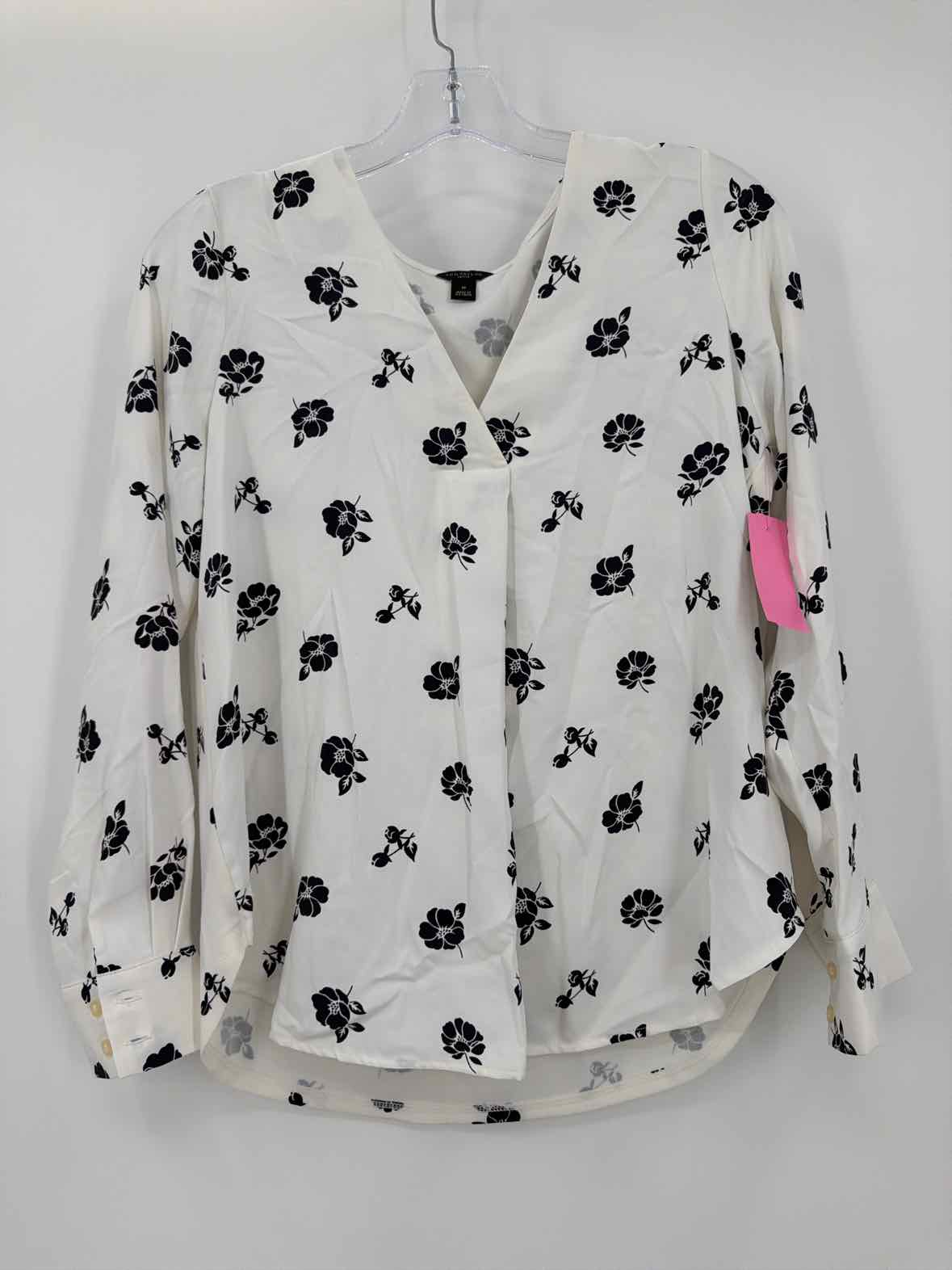 Pre-Owned Ann Taylor White Size Small Blouse | True Fashionistas.