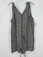 Pre-Owned Alice & Trixie Grey Size Small Sleeveless Romper | True Fashionistas.