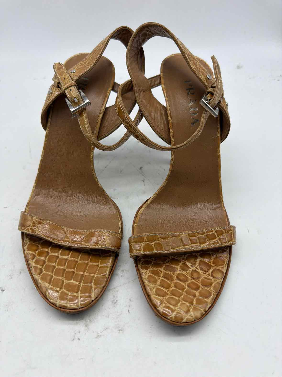 Pre-Owned Prada Tan Size 7 Strappy Heels | True Fashionistas.