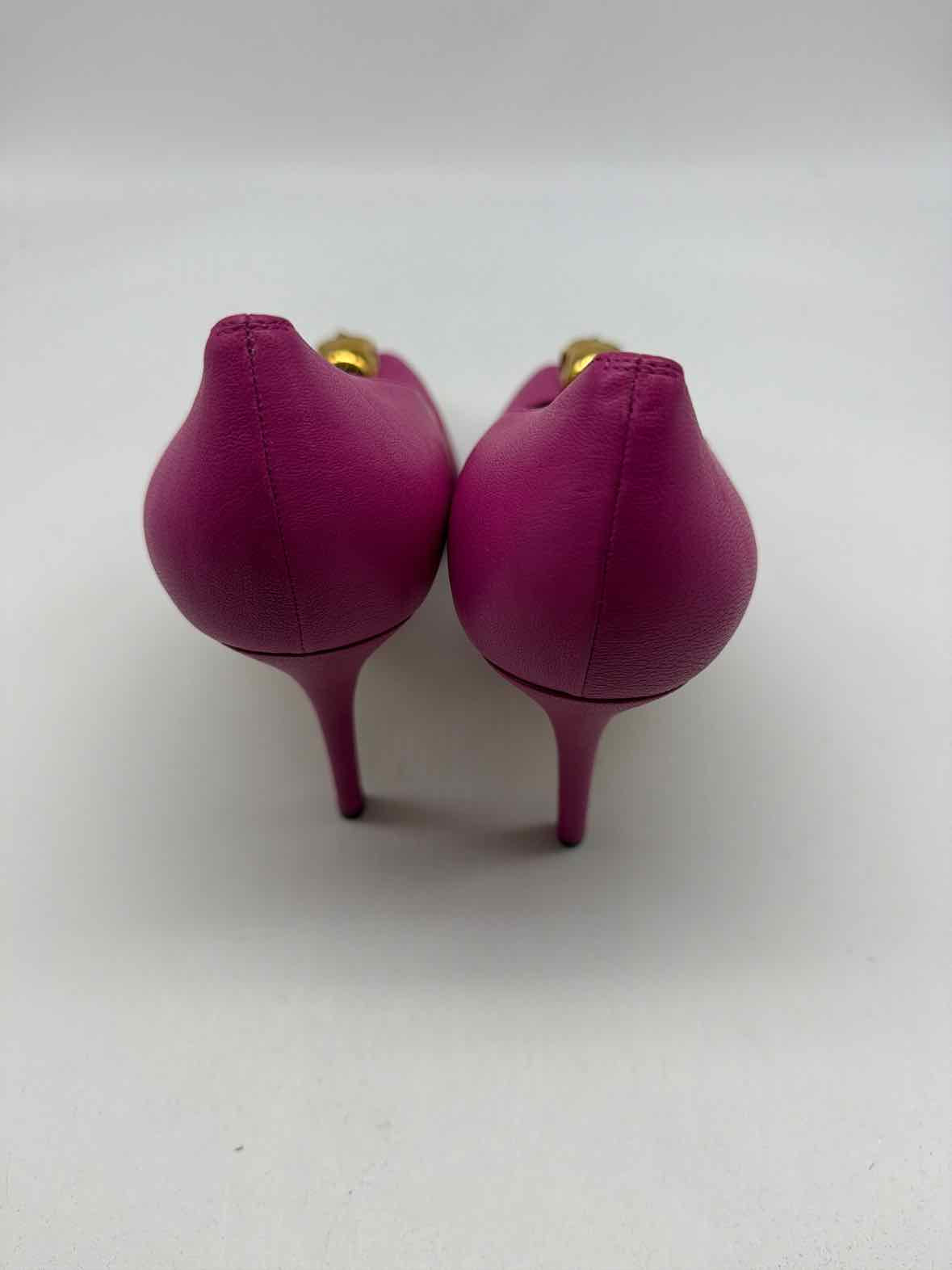 Pre-Owned Alexander McQueen Pink Size 39 Peep Toe Heels | True Fashionistas.