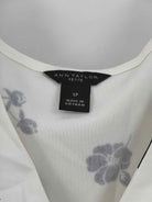 Pre-Owned Ann Taylor White Size Small Blouse | True Fashionistas.