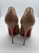 Pre-Owned Christian Louboutin Tan Size 7 Patent Leather Pump Heels | True Fashionistas.