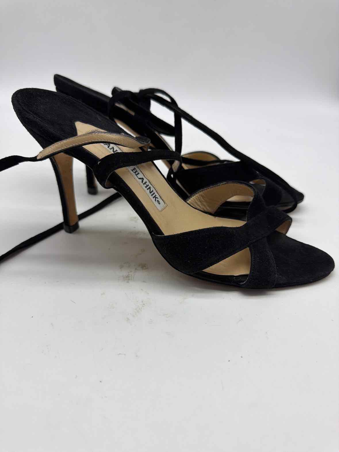 Pre-Owned Manolo Blahnik Black Size 36 Strappy Heels | True Fashionistas.
