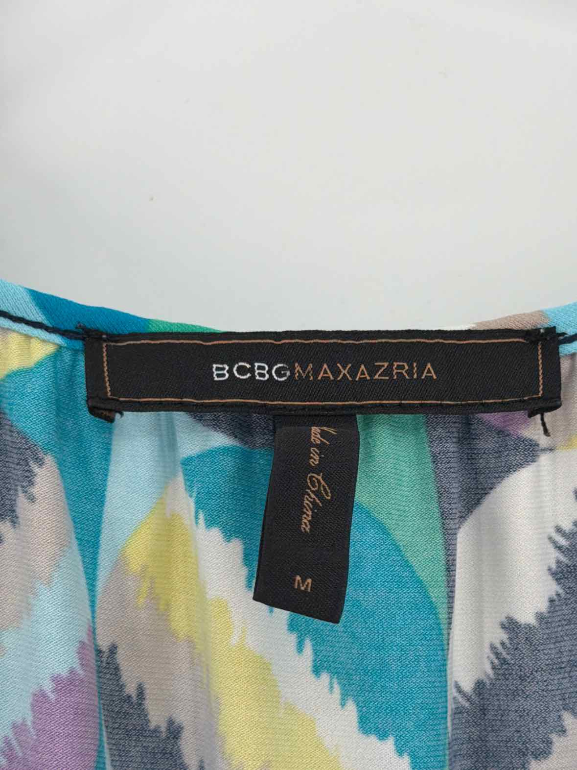 Pre-Owned BCBG Blue Size Medium Short Short Sleeve Dress | True Fashionistas.