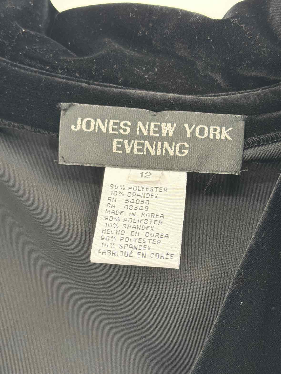 Pre-Owned Jones NY Black Size 12 Velvet Blouse | True Fashionistas.