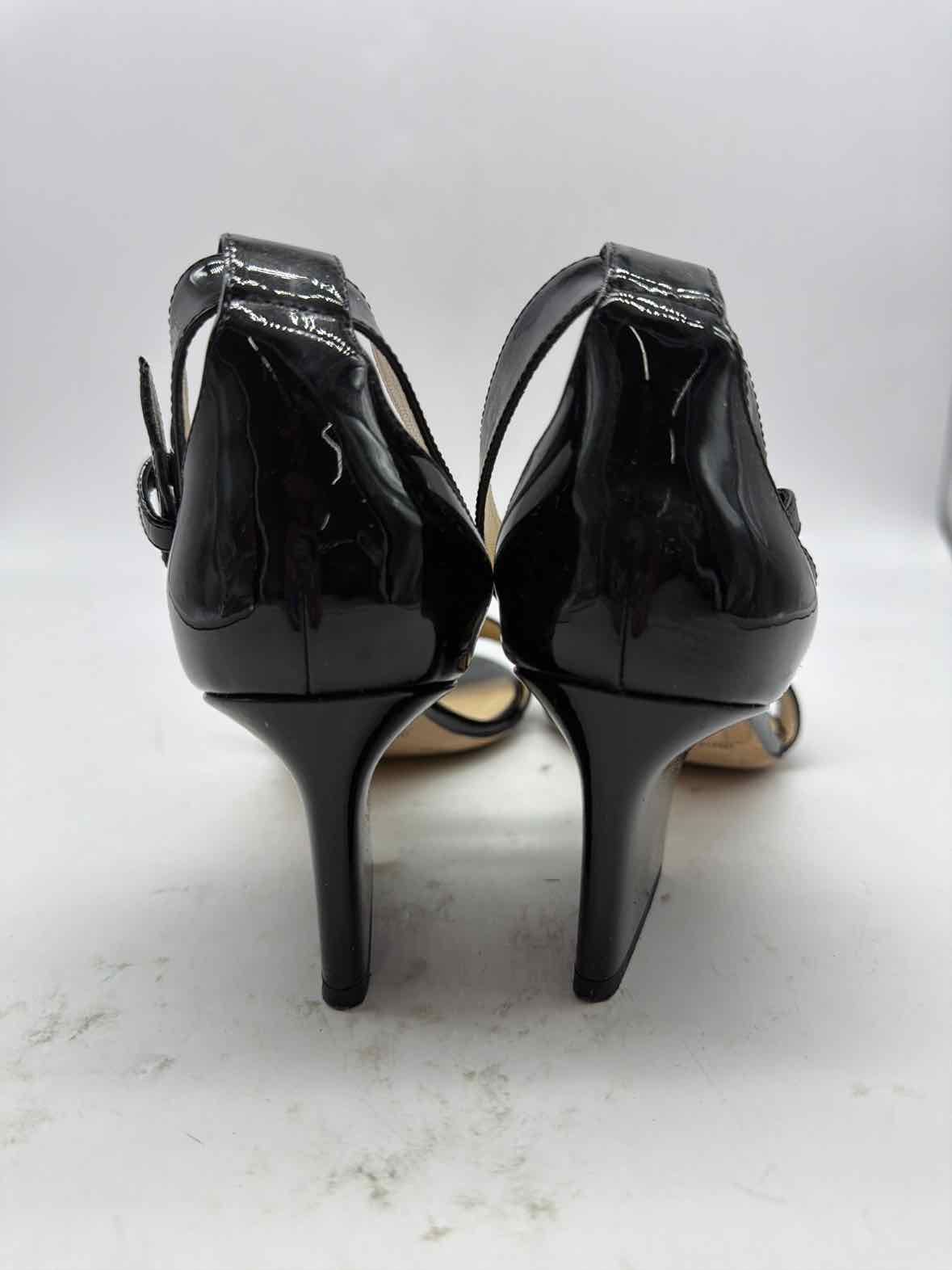 Pre-Owned Jimmy Choo Black Size 8 Patent Leather Ankle Strap Heels | True Fashionistas.