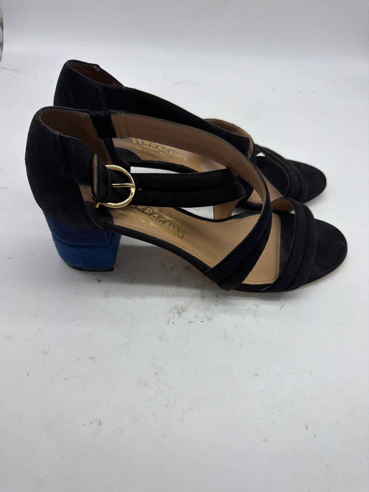 Pre-Owned Salvatore Ferragamo Black Size 10.5 Block Heel Heels | True Fashionistas.