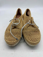 Pre-Owned Robert Clergerie Tan Size 6 Lace Up Flats | True Fashionistas.