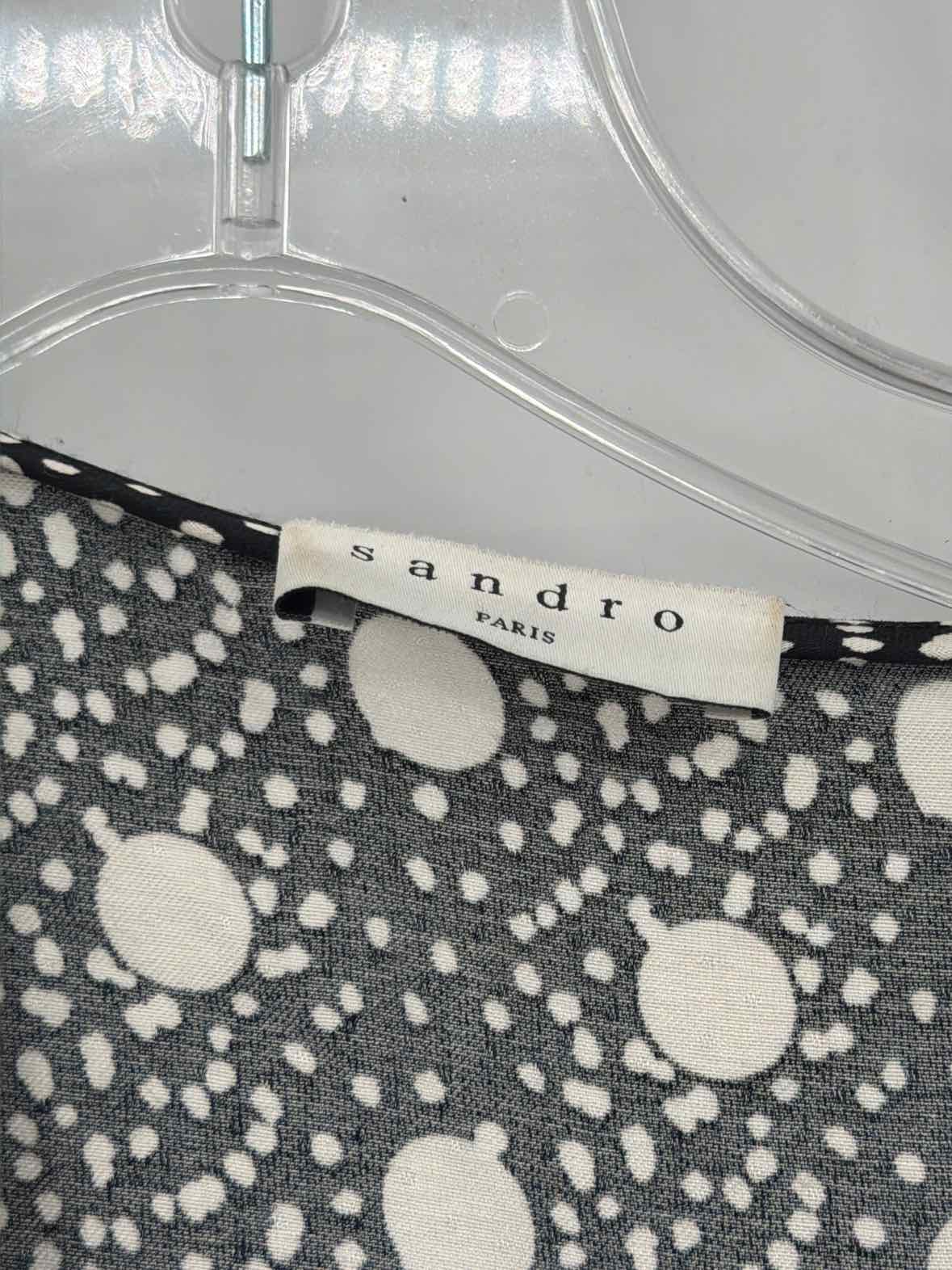 Pre-Owned Sandro Black Size 0 Short Long Sleeve Dress | True Fashionistas.