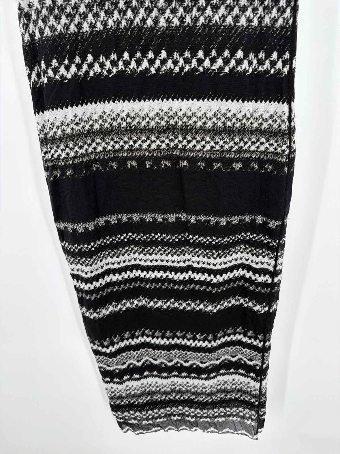 Pre-Owned Fuzzi Black Size Medium Mesh Short Sleeveless Dress | True Fashionistas.