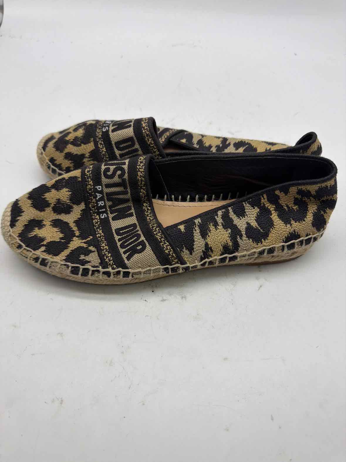 Pre-Owned Christian Dior Black Size 36 Espadrille Flats | True Fashionistas.