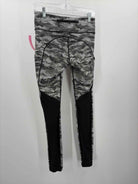 Lululemon Black Size 6 Legging Athletic Pants | True Fashionistas.