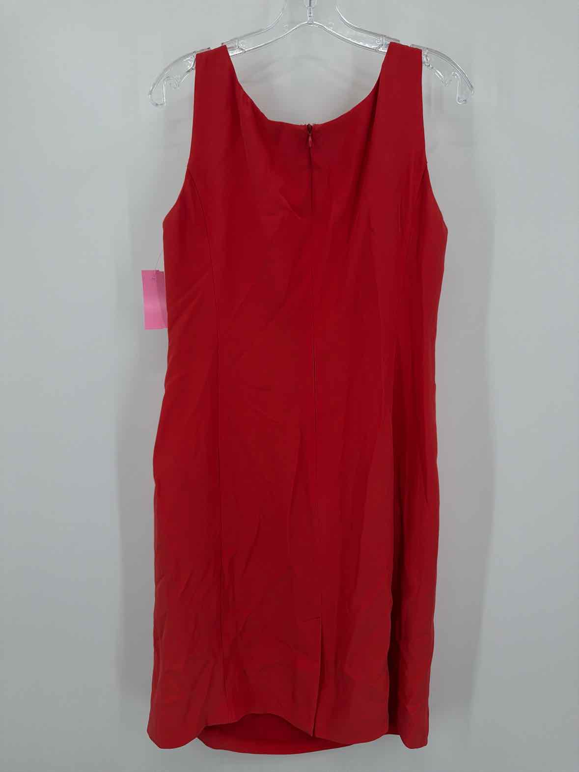 Pre-Owned Armani Collezioni Red Size 50/14 Short Sleeveless Dress | True Fashionistas.