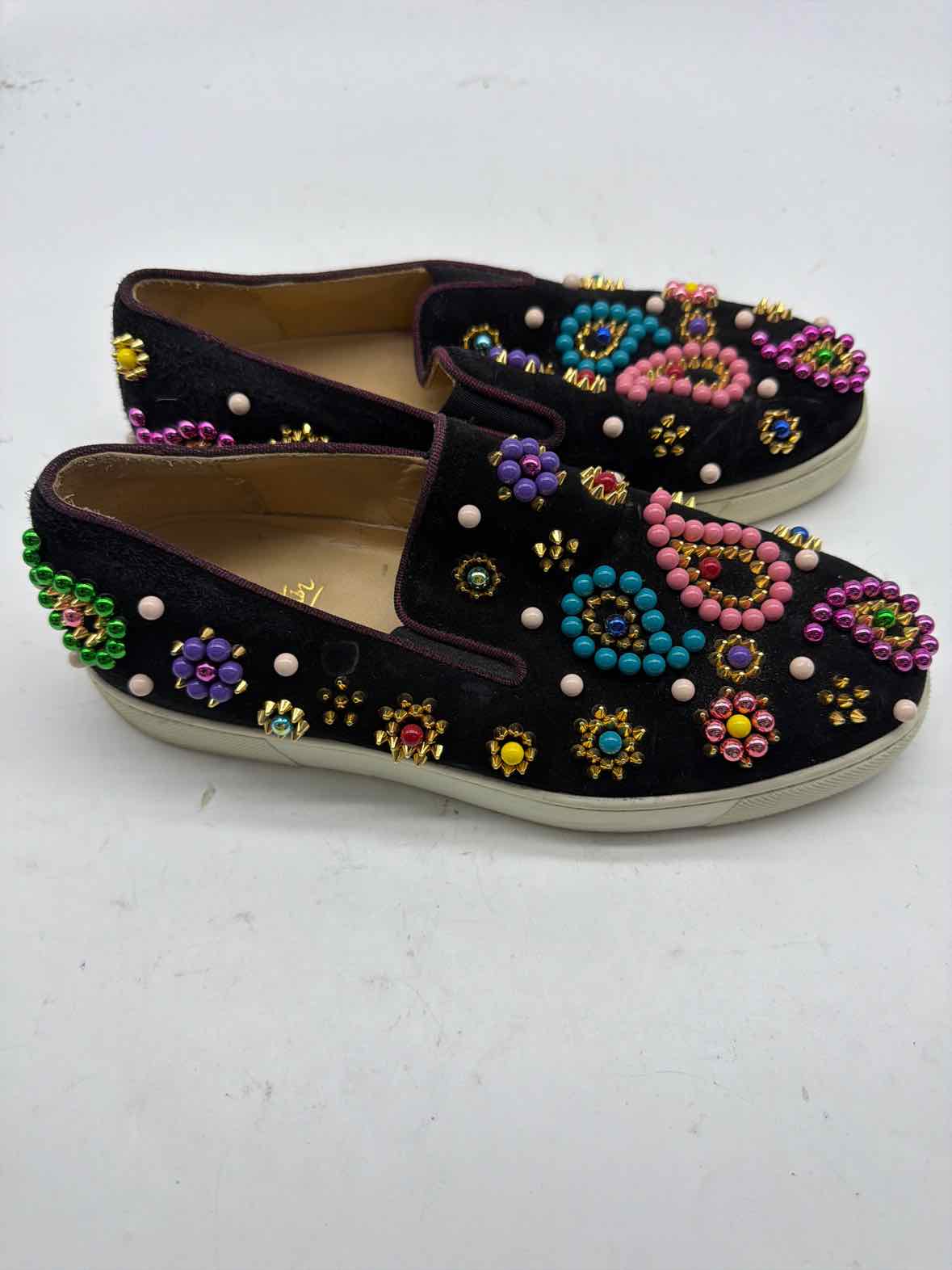 Pre-Owned Christina Love Black Size 6 Beaded Candy Boat Flats | True Fashionistas.