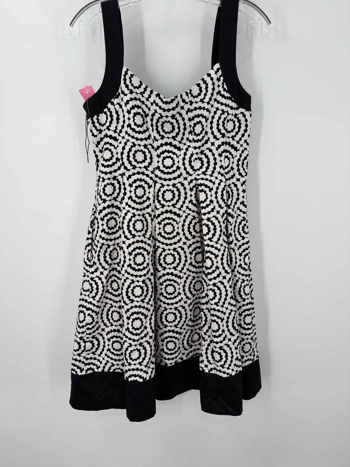 Pre-Owned Maggy L Black Size 8 Short Sleeveless Dress | True Fashionistas.