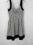 Pre-Owned Maggy L Black Size 8 Short Sleeveless Dress | True Fashionistas.