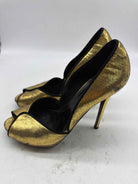 Pre-Owned Alexander McQueen Gold Size 9 Peep Toe Heels | True Fashionistas.