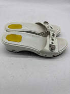Pre-Owned Christian Dior White Size 39 Clog Slide Sandals | True Fashionistas.